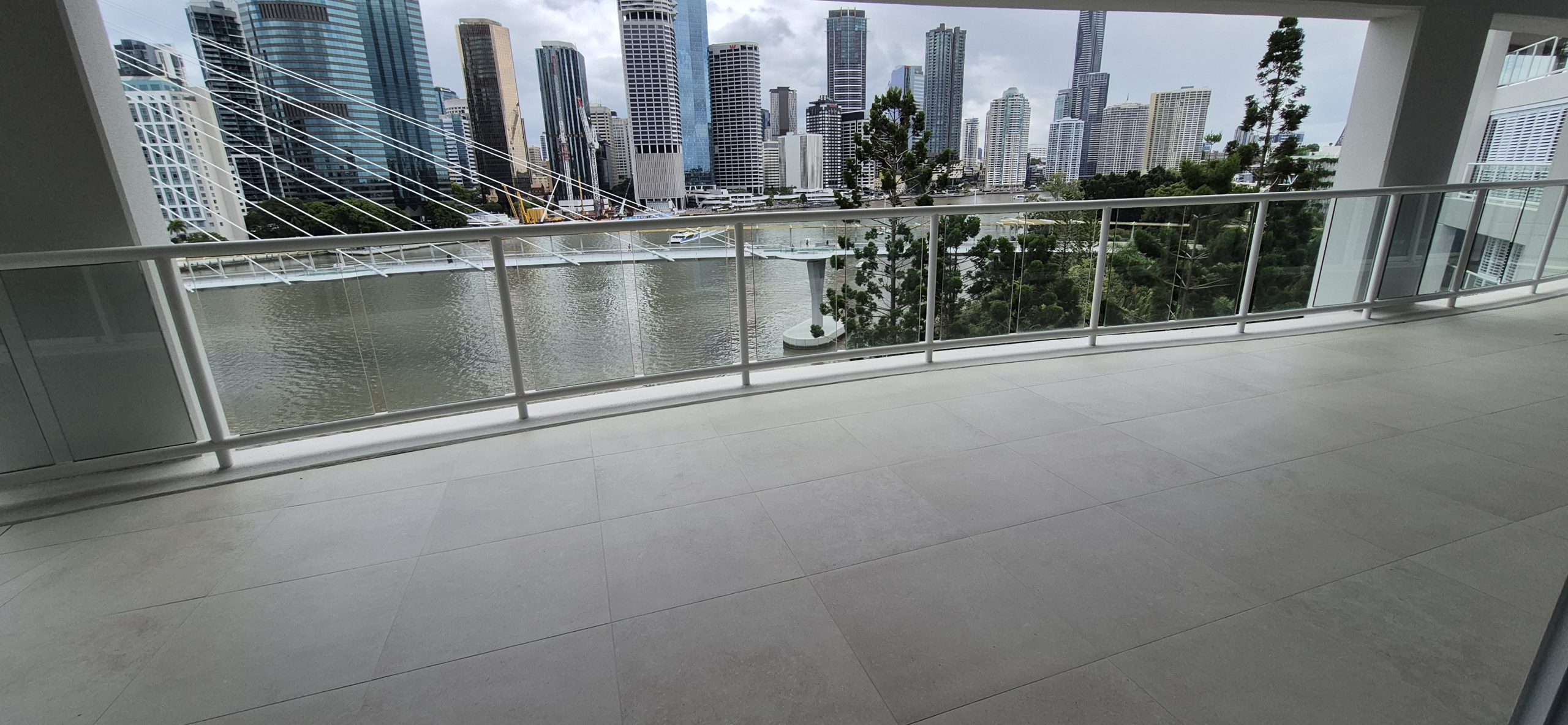 Kangaroo Point Balcony 3