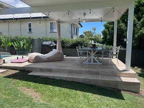 Travertine Tilling Outdoor Space 4